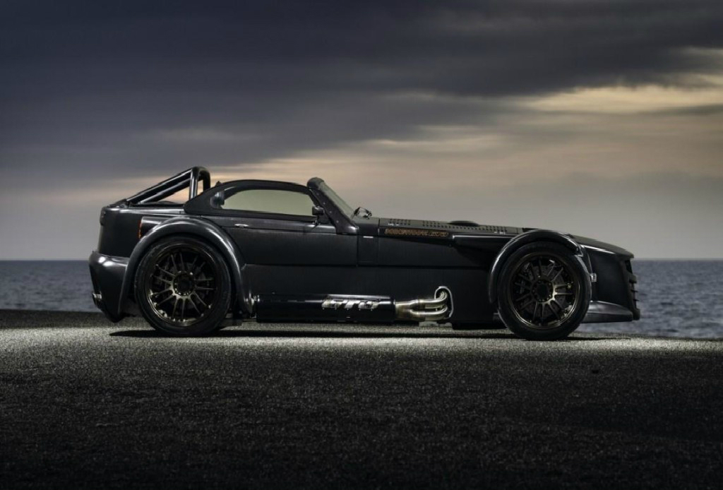 Donkervoort presenta el D8 GTO Bare Naked Carbon Edition