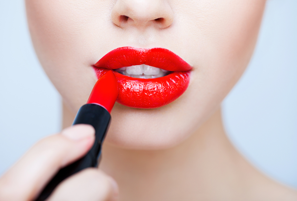 DIY: Haz tus propios lipsticks utilizando CRAYONES