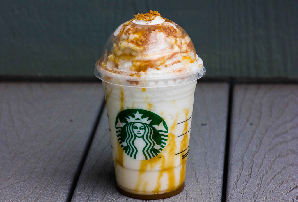 Dale la bienvenida al verano con un frappuccino de ¡CHURRO!