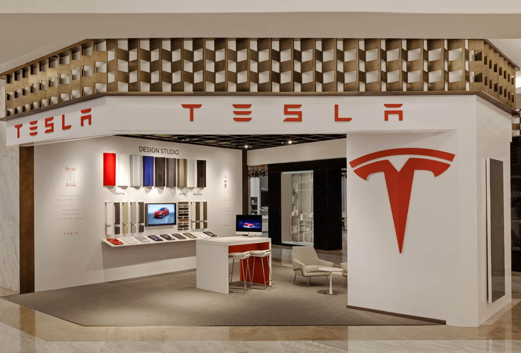 Tesla presenta su pop-up store en El Palacio de Hierro