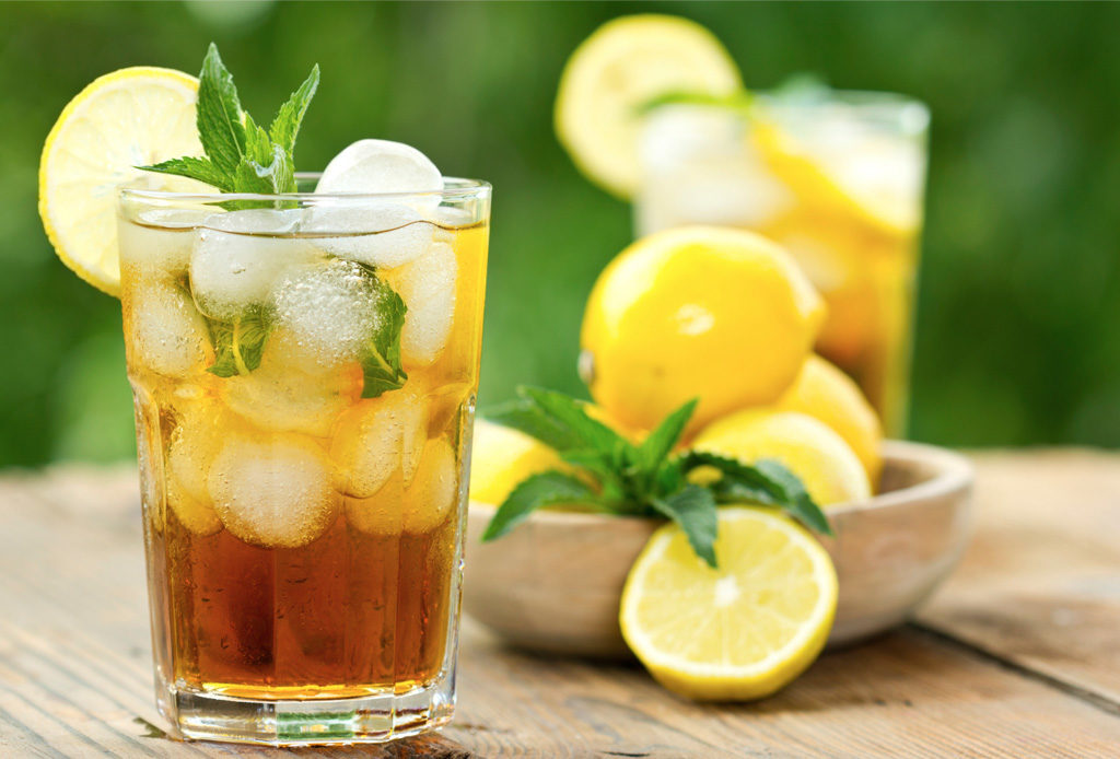 ¡Cuidado! 5 bebidas que parecen saludables pero NO lo son - te-helado-1-1024x694