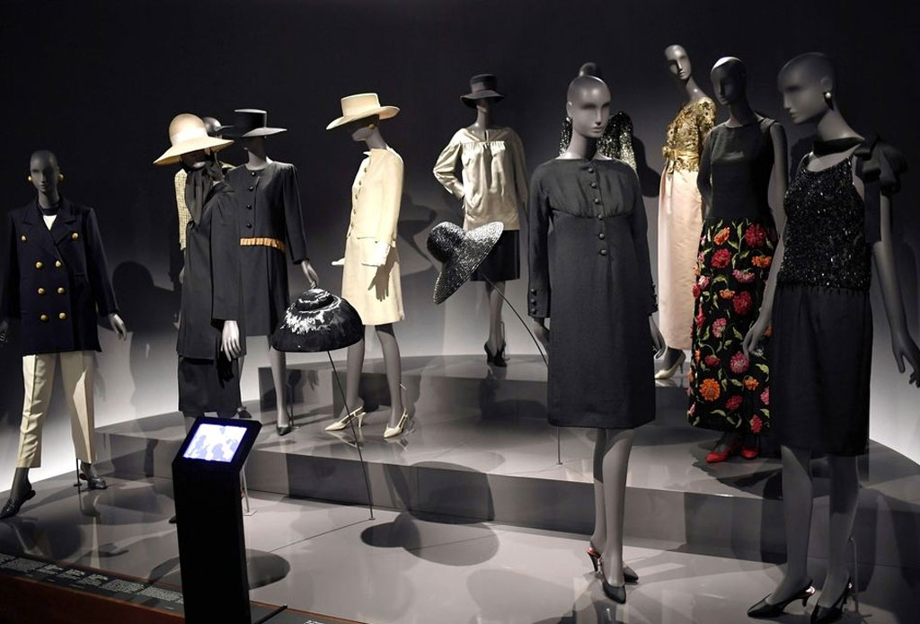 ¡El museo de Yves Saint Laurent abre sus puertas en París! - ysl5