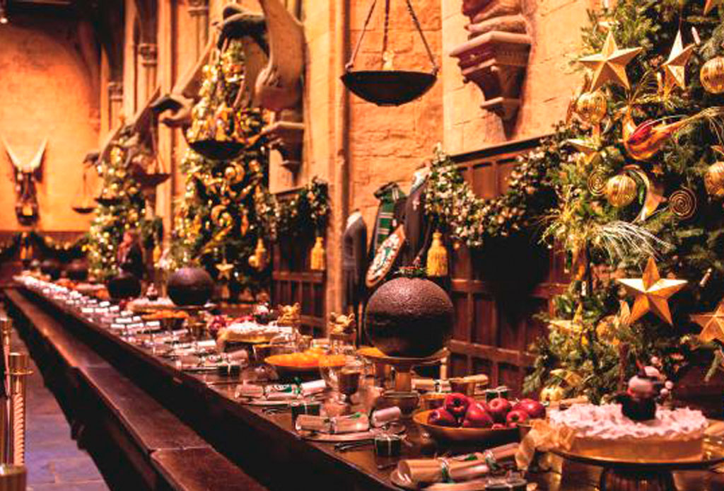 Este año puedes pasar una cena de Navidad ¡en Hogwarts!