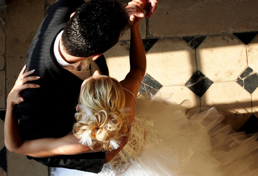 5 consejos para escoger la canción del primer baile como esposos