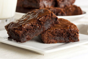 ¡Tenemos varios tips para perfeccionar tus brownies! - tips-perfeccionar-mejorar-brownies-9-300x203