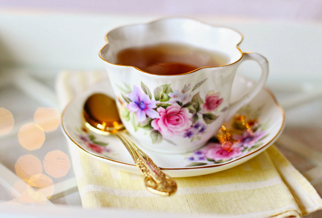 Las reglas de etiqueta al tomar café, té y otras bebidas calientes - reglas-etiqueta-bebidas-calientes-3