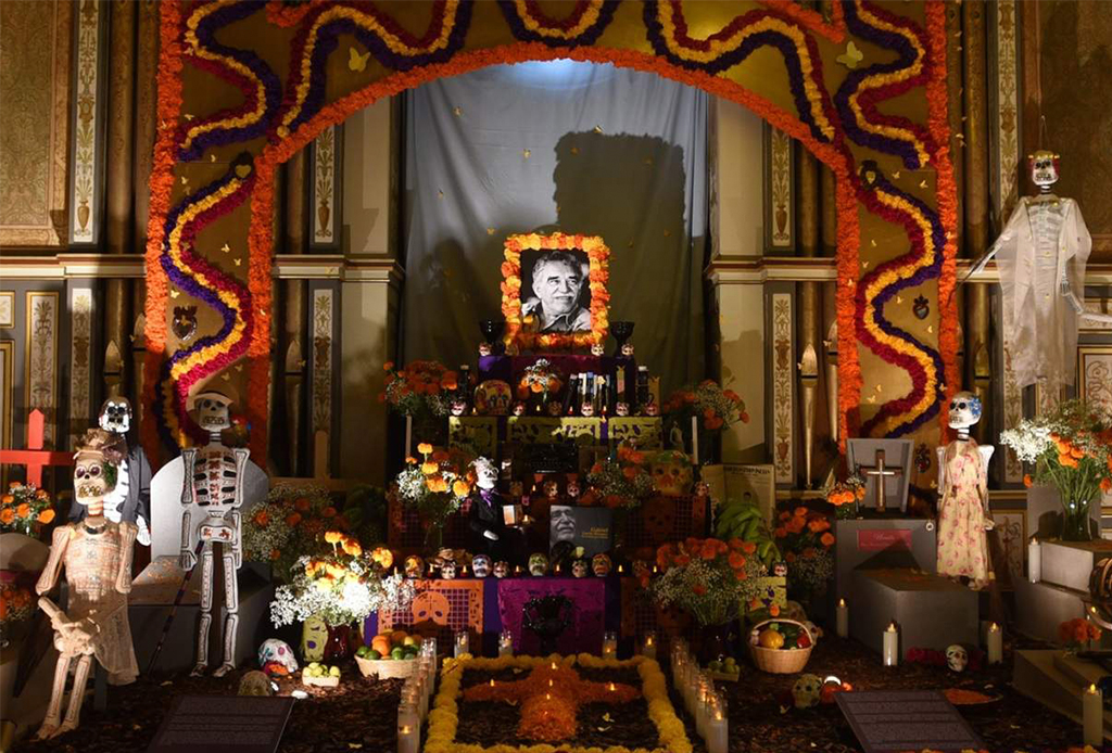 ¿Sabes cómo hacer un altar para el Día de Muertos? Esto es todo lo que necesitas - altardemuertos7