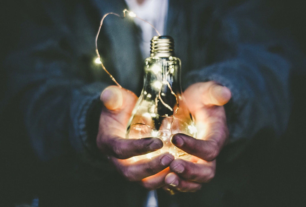 Challenge Yourself: 7 actividades diarias para desarrollar tu creatividad en casa Challenge Yourself: 7 actividades diarias para desarrollar tu creatividad en casa - podcasts-creatividad-1024x694