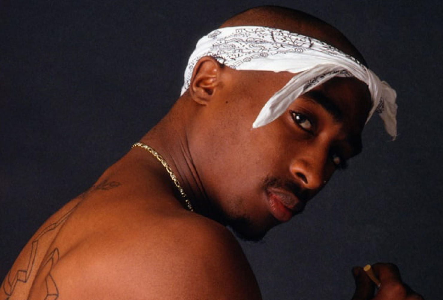 Lo Mejor De 2Pac Shakur En Una Sola Playlist