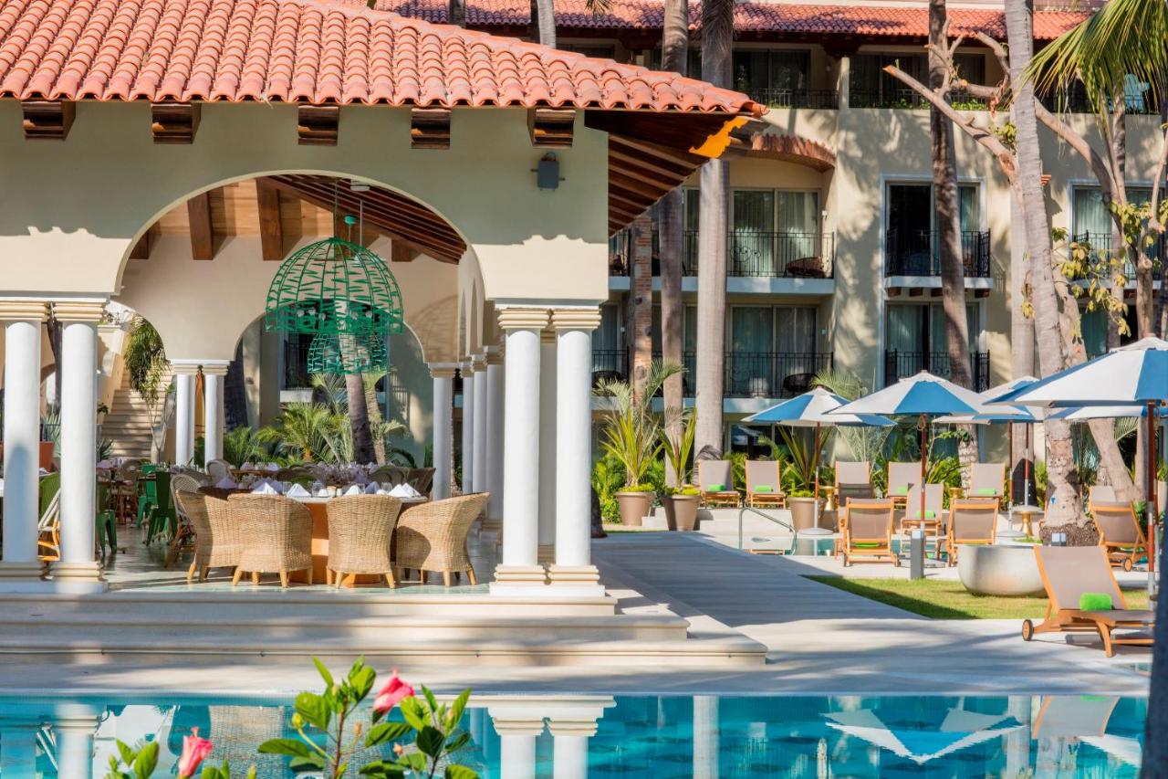 Hoteles en México que abrirán (o ya abrieron) sus puertas en 2021 Hoteles en México que abrirán (o ya abrieron) sus puertas en 2021 - hilton-puerto-vallarta