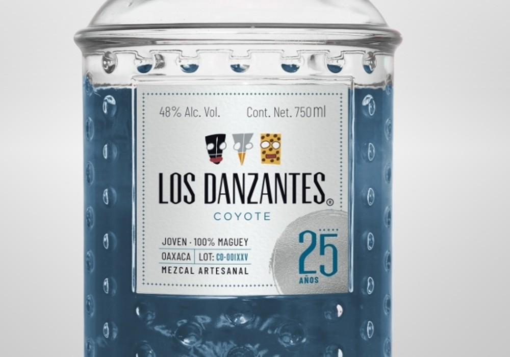 Destilería Los Danzantes lanza el mezcal “Danzantes Coyote” por aniversario