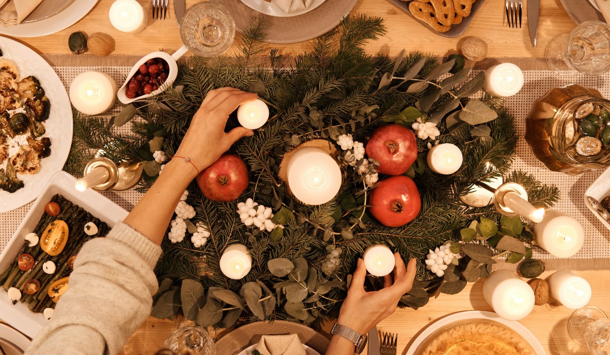 13 reglas de etiqueta que no debes olvidar en tu cena de Navidad