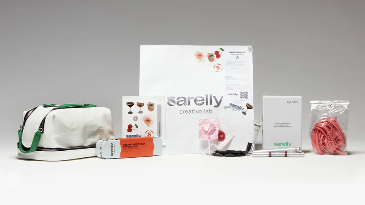 Anna Sarelly lanza su marca de maquillaje “Sarelly Creativo Lab” para sacar su lado camaleónico