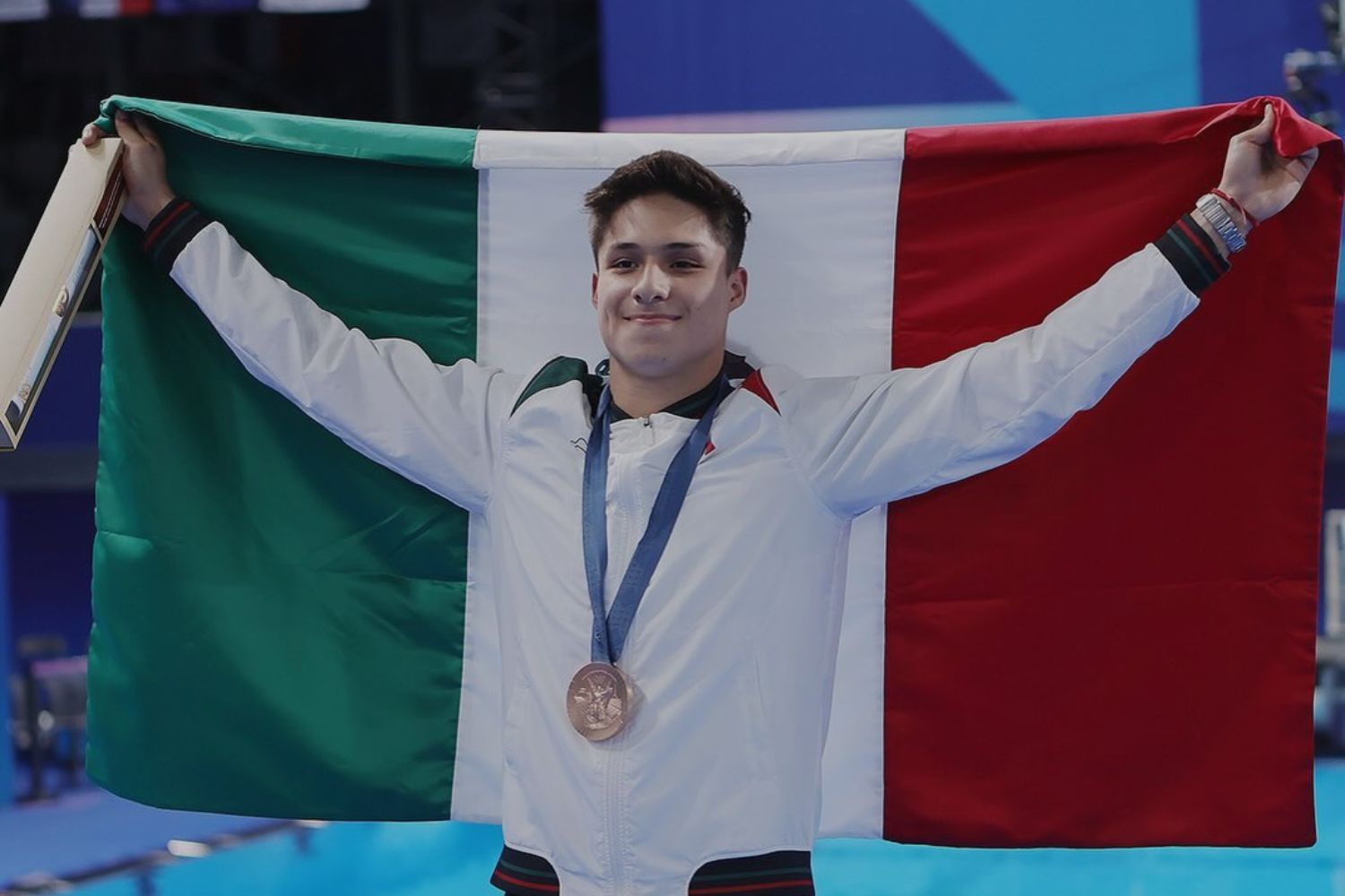 Osmar Olvera gana el bronce en el trampolín de 3m en París 2024